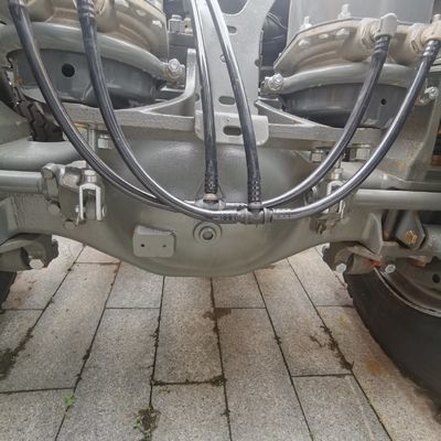 30 - 40 t Chassis Sinotruk Transmissão manual Carregador de descarga pesado para a indústria de mineração