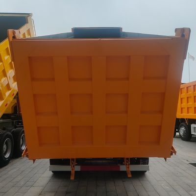 Estilo de elevação frontal Chassi Sinotruk camião de descarga pesado com direção hidráulica