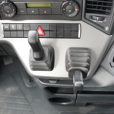 Caminhões Mercedes Benz para transporte comercial DOT Certificação e liberação de pneus