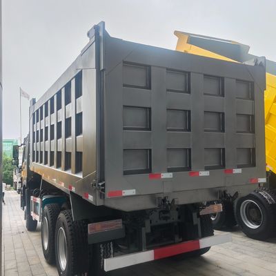 Melhore a sua eficiência de transporte com o HOWO Truck e o Sinotruk 6*4 Dump Truck Chassis