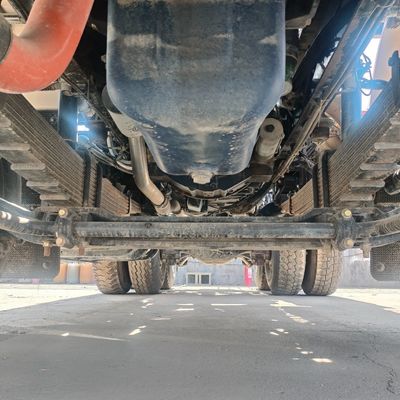 Customization Robust Diesel Tractor Truck para Agricultura e Indústria Pesada