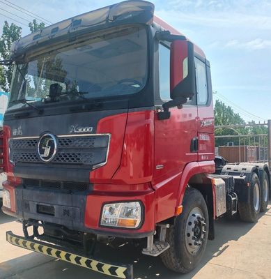 Caminhão-trator de aço carbono pesado para aplicações agrícolas 6.8x2.5x3.8m