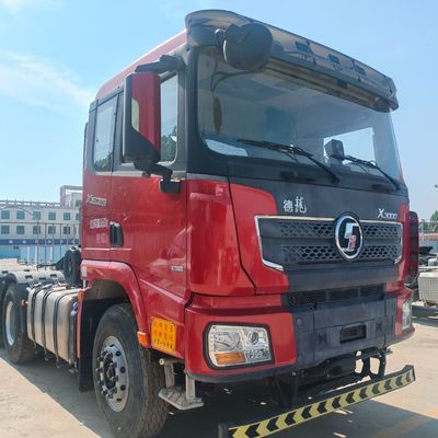 Shaanxi Automobile Delong X3000 Veículo de transporte pesado com depósito de combustível de 400L