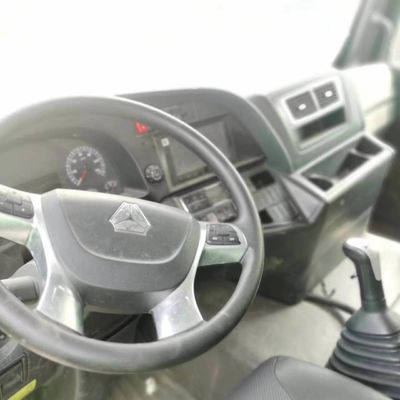 Venda de camiões de descarga com chassi e direção hidráulica Sinotruk com norma de emissões Euro 5