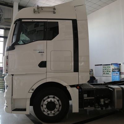 560HP Heavy-Duty 6X4 Trator com Suspensão Aérea Customização do Assento e Custo de Envio
