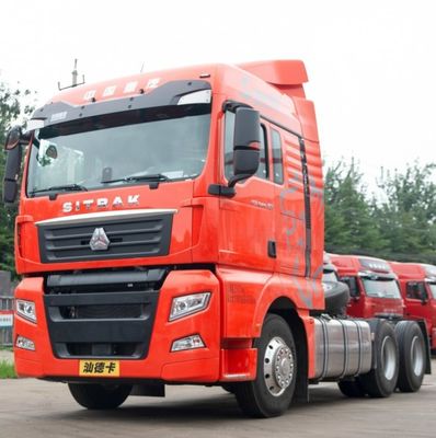 Sinotruck 480HP Semi-trailer com assento de suspensão a ar e 8.800kg de peso bruto do pacote