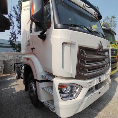 Sinotruck Sitrak 6X4 Usado HOWO Transport Truck Pacote Tamanho 700.00cm * 250.00cm * 345.00cm