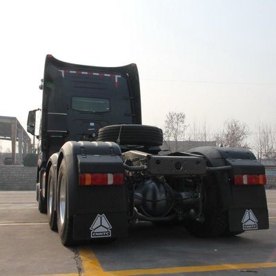 Tanque de combustível de 600L 420HP Trator 6X4 com ≤5 lugares Caminhão pesado nacional HOWO Série A7