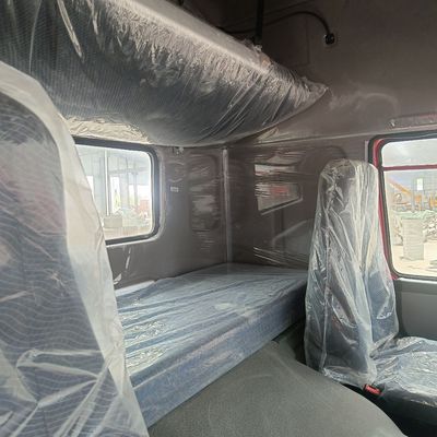 Caminhão de descarga Sinotruk de alta capacidade com estrutura durável e pneus com certificação ISO