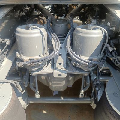 ZZ4257N3247E1H Sinotruk Chassis Shandeka Diesel Tractor Truck para transporte de carga pesada