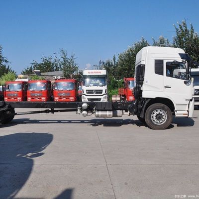 Veículo comercial Dongfeng 180HP 4X2 9,6m Carrinha de caixa para cargas pesadas e longas distâncias