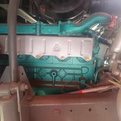 Chassis Sinotruk Truck Base com direção avançada com assistência motora e motor 351-450 hp