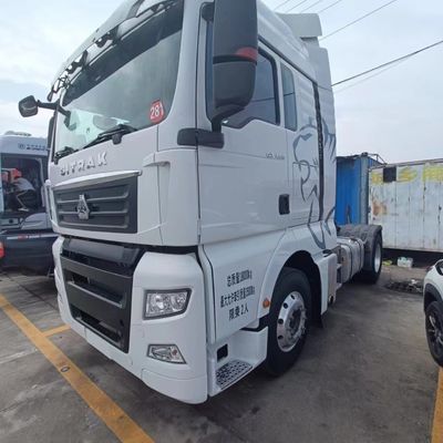 Moeda dos EUA Veículos pesados chineses Leilão de segunda mão 540HP camião automático
