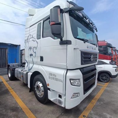ZZ4257N3247E1H 540HP Mercado de caminhões de segunda mão para reboque pesado 1000L tanque de combustível