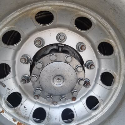 Requisito personalizado Assento de Suspensão Aérea 480HP CNG Tractor Truck para Reboque de Semi-remolque