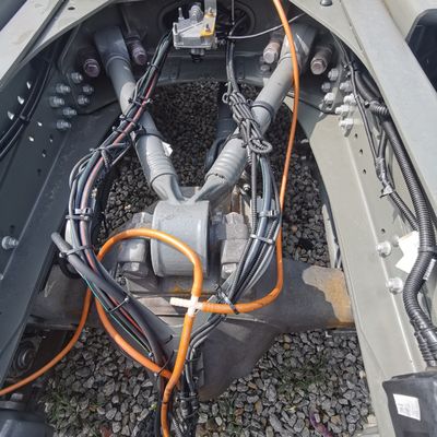 Semi-reboque de reboque Sinotruck caminhão-trator com cadeira de suspensão a ar e 6 meses