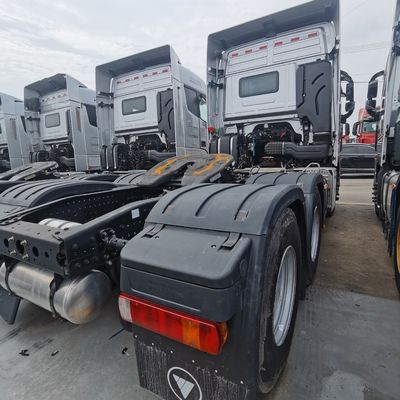 Direção hidráulica Tractor Trailer 400HP com certificação ECE e tanque de combustível 600L