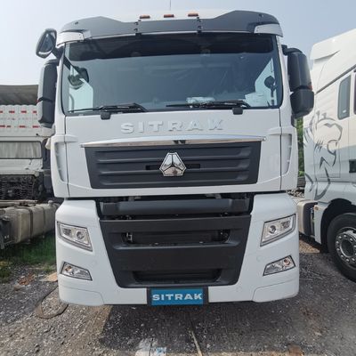 Pedido personalizado Sitrak 4X2 480 caminhão de reboque com tanque de combustível de 600L e personalização