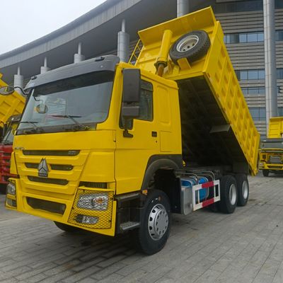 Caminhão de transporte de carga pesada HOWO Diesel Self Dumping 4-6L Capacidade do motor e custo de envio