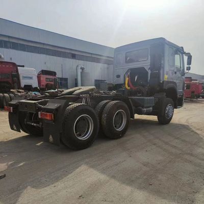 400L Tanque de combustível Sinotruck Trator Truck HOWO para rebocar cargas pesadas de forma eficiente