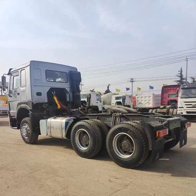400L Tanque de combustível Sinotruck Trator Truck HOWO para rebocar cargas pesadas de forma eficiente