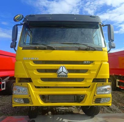 12100.000kg transporte de carros usados chineses HOWO camião de descarga com caixa de carga de aço carbono