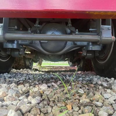 Chassi Sinotruk Caminhão de segunda mão de descarga Veículo de transporte Caminhão de descarga automática com pneus