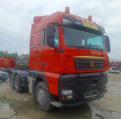 Caminhão-trator agrícola Sinotruk com direção hidráulica e pneus ZZ4257N3247E1H