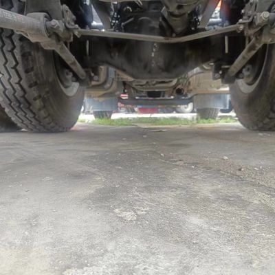 Trator diesel agrícola de alta capacidade com chassi Sinotruk e pneus pesados