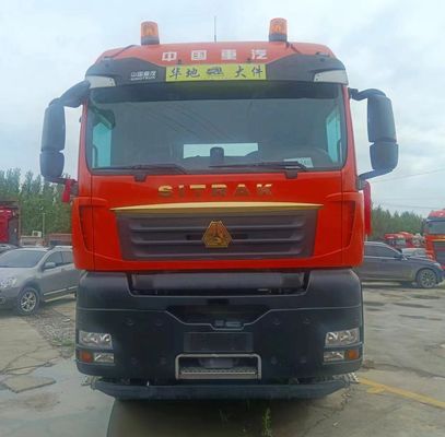 Trator diesel agrícola de 540 CV com direção assistida e alta capacidade de carga