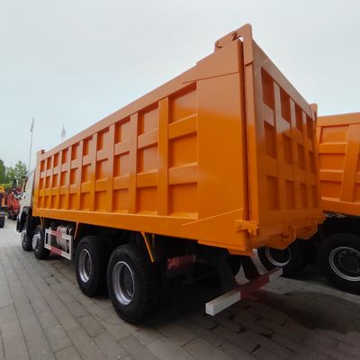 Poderoso camião de 8x4 com direcção hidráulica e motor diesel Euro2 de 371-375 HP