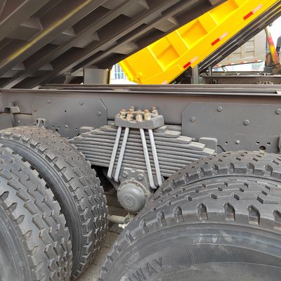 Caminhão de descarga Sinotruk N7 6X4 usado com transmissão manual de carga e direção hidráulica