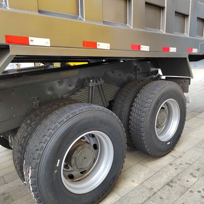 11m*2,55m*3,45m camião diesel HOWO N7