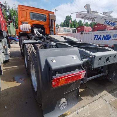 Caminhão-trator diesel econômico com tanque de combustível de 600L e assento de suspensão pneumática