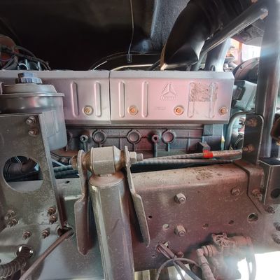 6 meses Serviço pós-venda Caminhão-trator diesel pesado com cadeira de suspensão pneumática