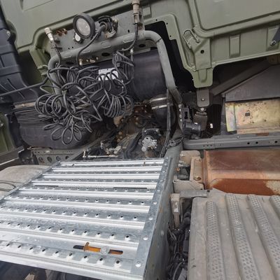 Caminhão pesado com motor de alta capacidade com assento de suspensão aérea e caminhão sinotráfico de 480 hp 6X4