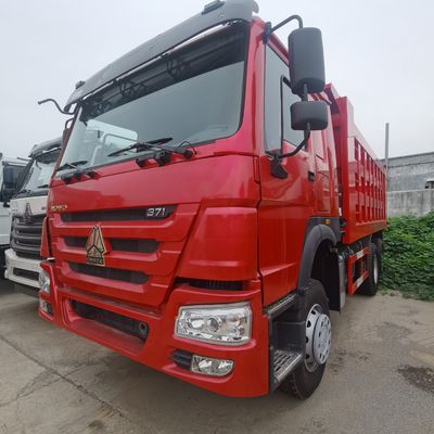30 t Capacidade de carga Caminhão sinotráiler Caminhão de descarga usado para equipamentos de mineração Potência 351-450 cv