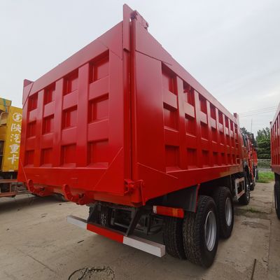 Pneus Caminhão de descarga usado industrial com chassi Sinotruk e sistema de direção hidráulica
