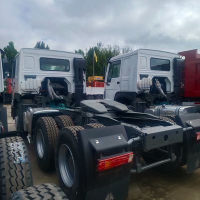 Trator nacional de caminhões pesados HOWO 6X4 371HP Trator com caixa de carga de aço carbono
