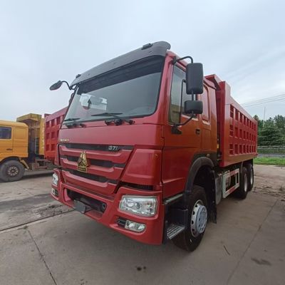 Customização Sinotruck Chassis Heavy-Duty Hauler com direção e pneus com assistência mecânica