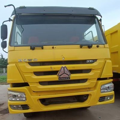 Pneus de alta capacidade 30t carregamento de descarga caminhão Sinotruk chassi direção hidráulica