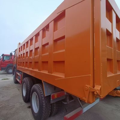 Sinotruk Chassis 371HP Direção hidráulica camião de descarga pesado com assistência de energia