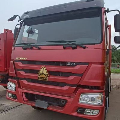 Pneus e Sinotruck Chassis 40t Capacidade de carga Equipamento de mineração Caminhão de carga pesada