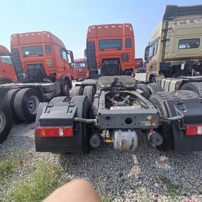 Sinotruk HOWO Usado caminhão de despejo com tanque de combustível de 600L solução de transporte acessível