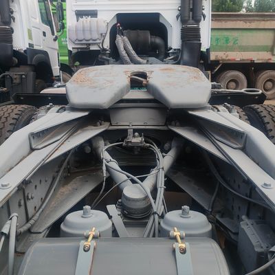 Potente HOWO caminhão pesado Trator caminhão de carga com 6 meses de serviço pós-venda