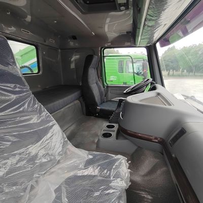 Caminhão Sinotruck 6X4 de carga para projetos de construção pesados