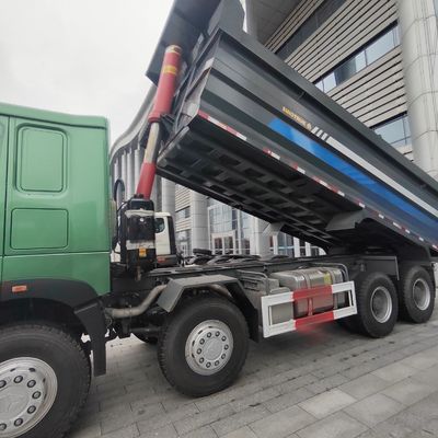 31-40t Capacidade de carga Sinotruck Off-road Dump Truck para projetos de construção na Nigéria