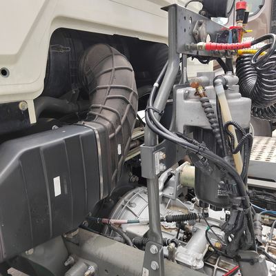 31-40t Capacidade de carga Sinotruck Off-road Dump Truck para projetos de construção na Nigéria