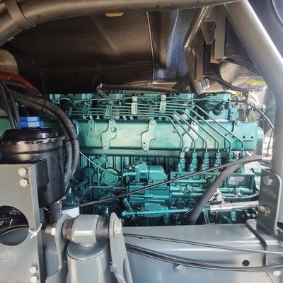 Capacidade de 400L Tanque de combustível de transmissão manual HOWO camião tractor com assento de suspensão pneumática