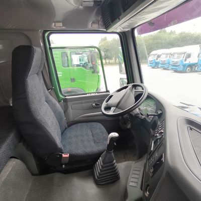 Camião Sinotruck de direção hidráulica Camião de carga usado para transporte de carga pesada versátil